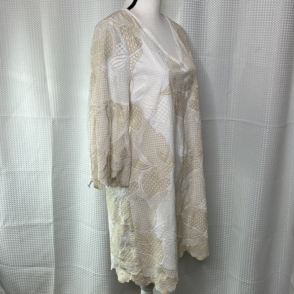 Le Gali Albany Dress Embroidered Scalloped Sleeves V-Neck Size Medium - Picture 5 of 12